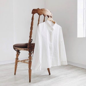 Basic Linen Shirt in White / Available in 50 Colors
