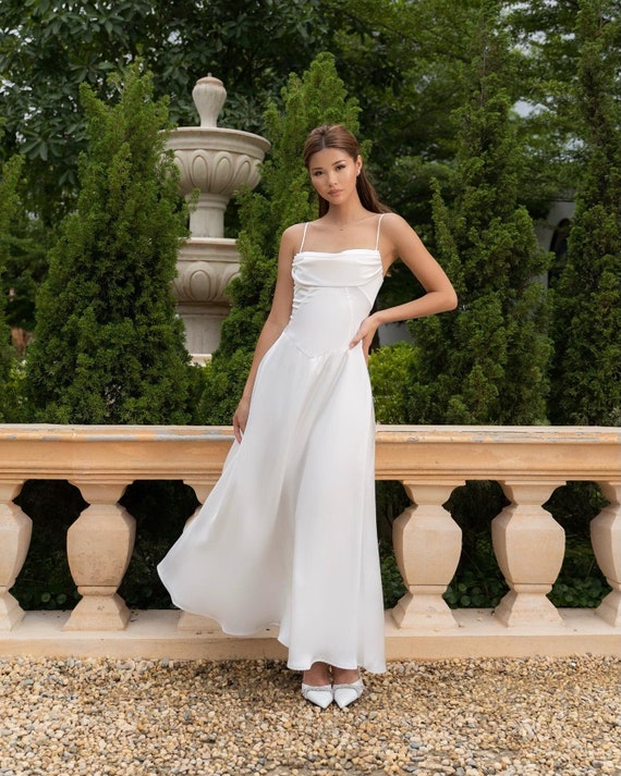 Robe en soie a fines bretelles pour femme Robe bustier au dos Robes d ete sans manches pour femme Etsy France