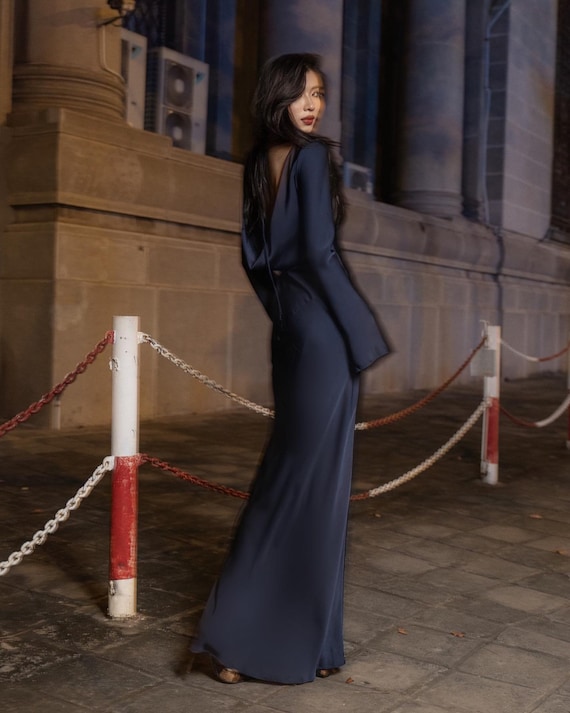 navy blue dress for baby girl Gold Sparkly Halter Sweetheart Sequin Prom Evening Dress main image 1
