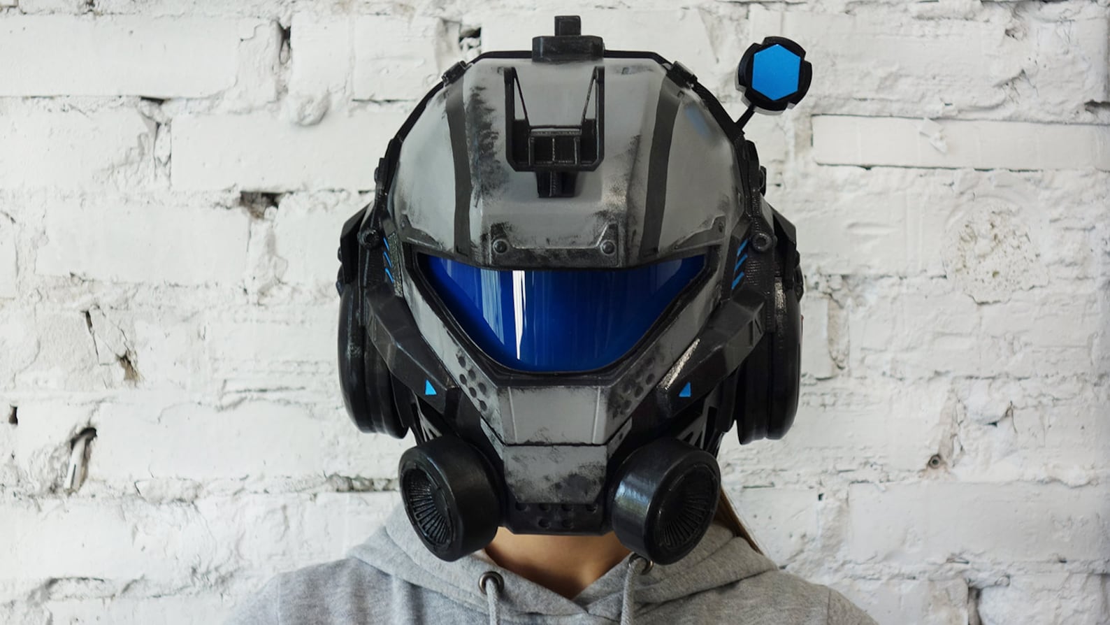 Titanfall 2 Pilot Helmet - Etsy UK