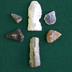 Neolithic Stone Age silicon arrowheads and knife-blades 6000-5000 BC