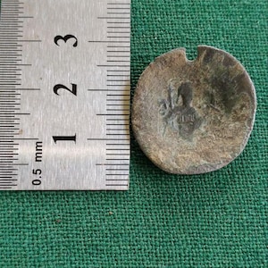 Antica coppa monetale bizantina, reperto originale dell&#39;Impero bizantino, X-XIII secolo.