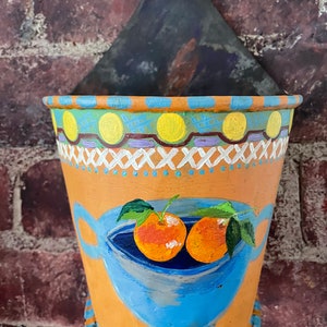 Large Hand Painted Vintage Reclaimed Metal Flower Pot, Wall/ Hanging Planter Indoor Outdoor/Hanging Planter/Plants Holder Hanger