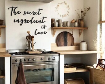 Het geheime ingrediënt is liefde - Metal Wall Decor, Metal Wall Art, Metal Kitchen Sign, Metal Sign, Secret Ingredient, Simply Inspired