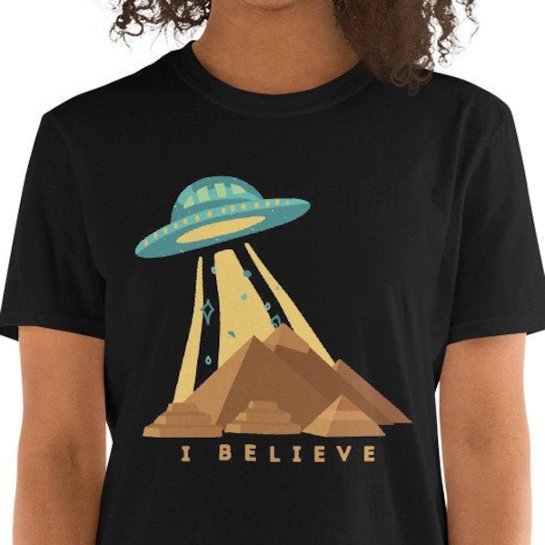 UFO Chemise Alien T Shirt , Ancien théoricien astronaute, Roswell Trip Vibes, Ufology Gift, I Believe Alien Shirt Plus Taille, Égypte Pyramides Tee