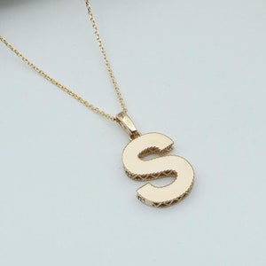 Collar con letras 3D de oro macizo de 14 quilates, colgante con inicial personalizado, joyería con letras de oro real, delicado dije en capas, regalos de Navidad