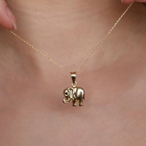 14K ソリッド ゴールド エレファント ネックレス、幸運のペンダントネックレス、上品なゴールドペンダント、動物ネックレス、重ね付け、彼女へのギフト、普段使いのジュエリー