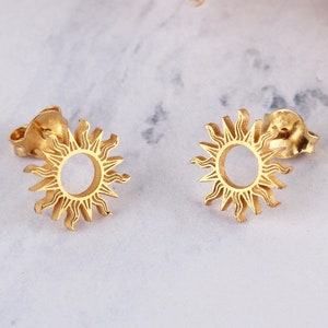 14K Solid Gold Sun Studs Earrings, Dainty gold sun earrings, 14k gold earrings, celestial studs, minimalist delicate studs,Mothers Day Gifts