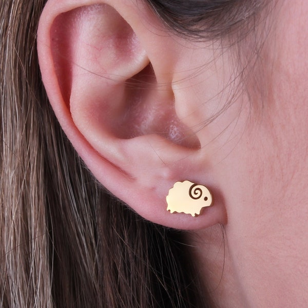 Cute Ram Stud Earring 14K Solid Gold, Cute Sheep Stud, Animal Earrings, Unique Ram Stud Earrings, Handmade Stud Earrings, Mothers Day Gifts