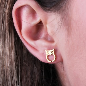 14K Solid Gold Eule Ohrstecker, zierliche Eule Ohrstecker, kleine Eule Ohrstecker, Gold Eule Ohrstecker, Tier Ohrringe, Muttertag Ohrringe