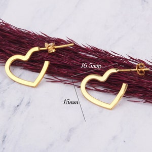 14K Solid Gold Heart Hoop Earrings, Dainty Hoop Earrings, Huggie Hoop Earrings, Gold Hoops, Dainty Hoops Earrings, 14K Gold Earrings