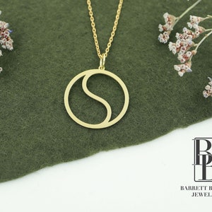 14K Solid Gold Yin Yang Charm Necklace, Real Gold Spiritual Necklace,Dainty Ying Yang Pendant Jewelry,Yoga Necklace, Christmas Gifts