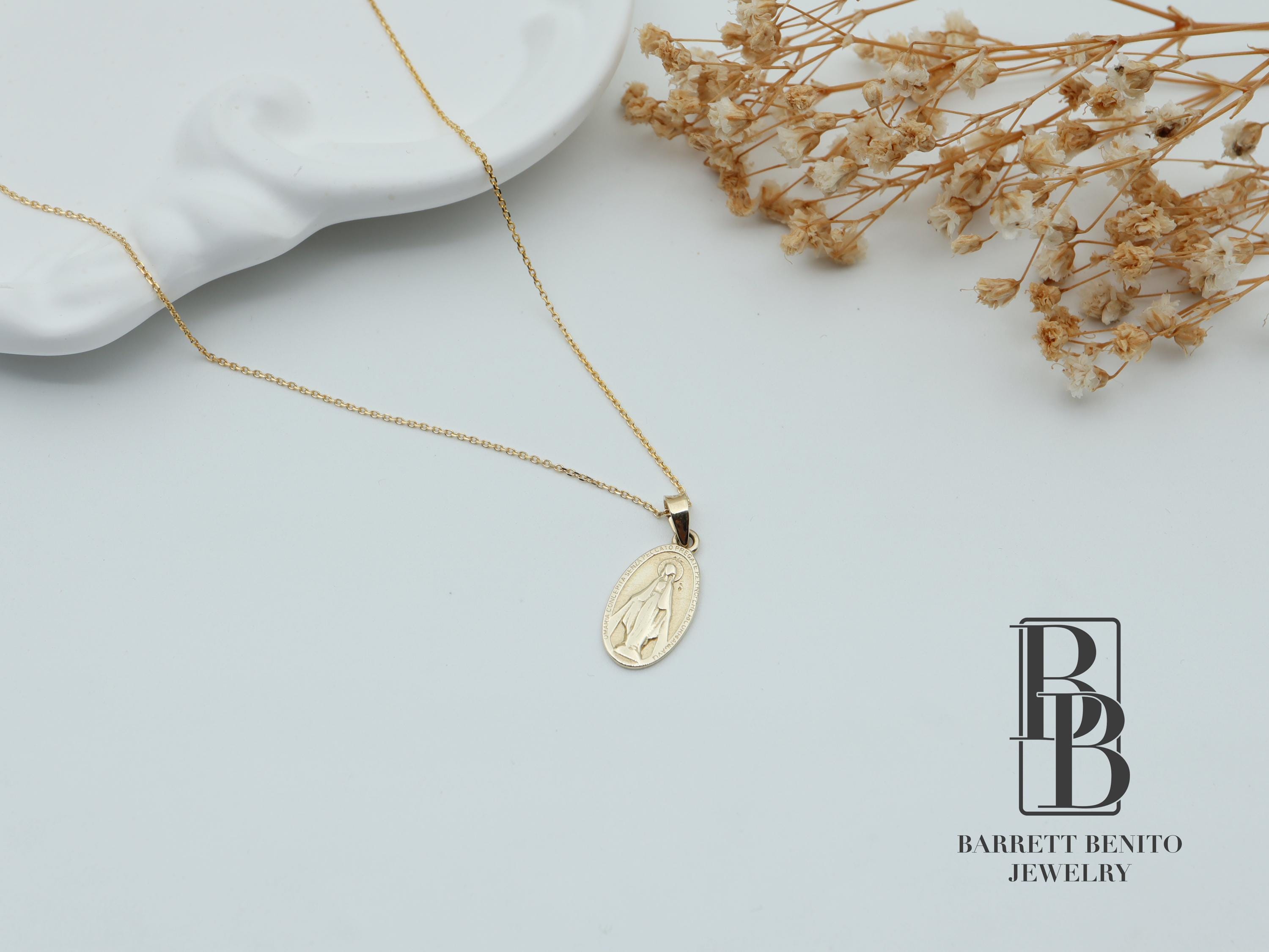 14k Solid Gold Virgin Mary Necklace: Religious Catholic Pendant ...