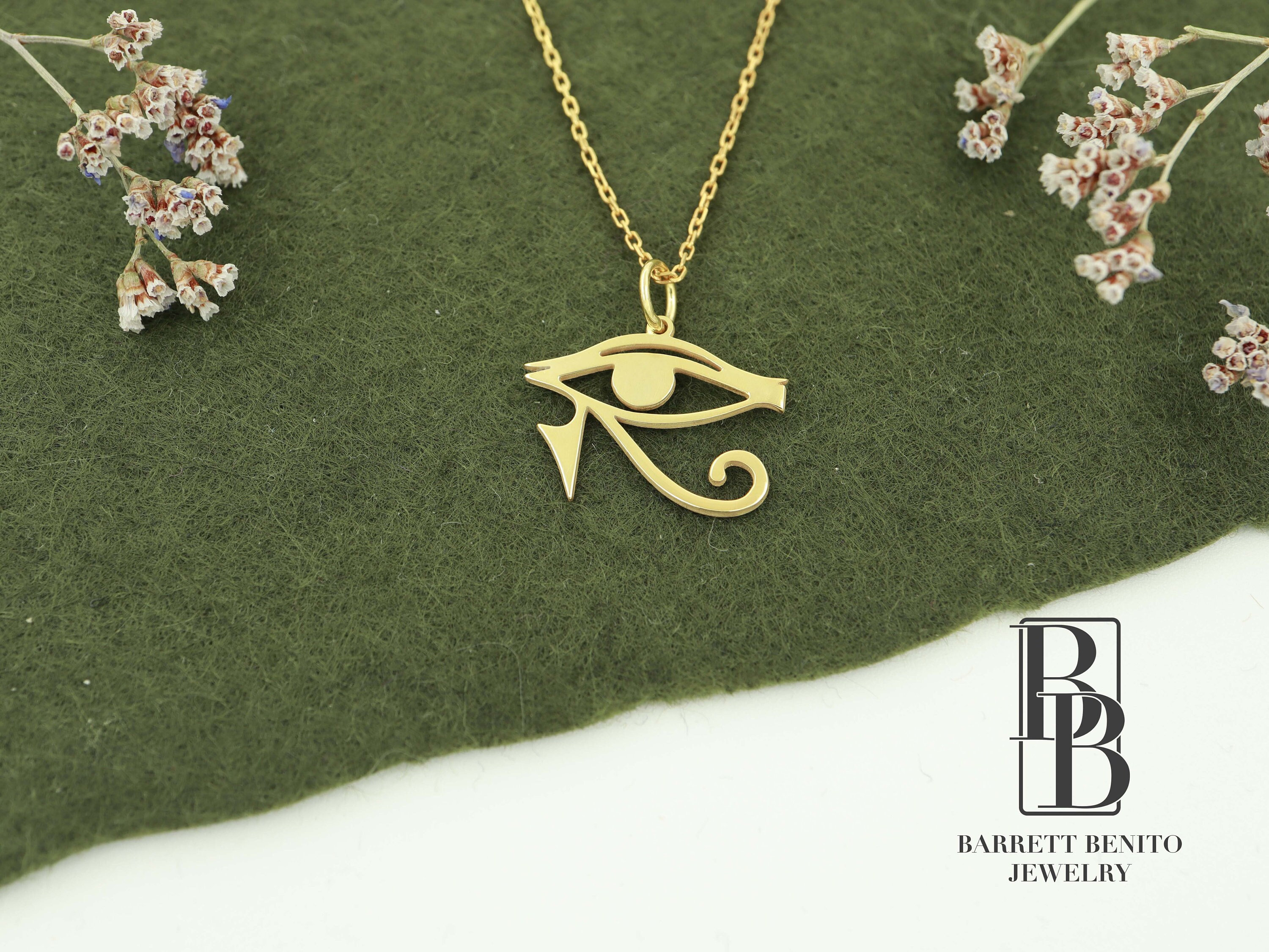 Gold horus pendant discount