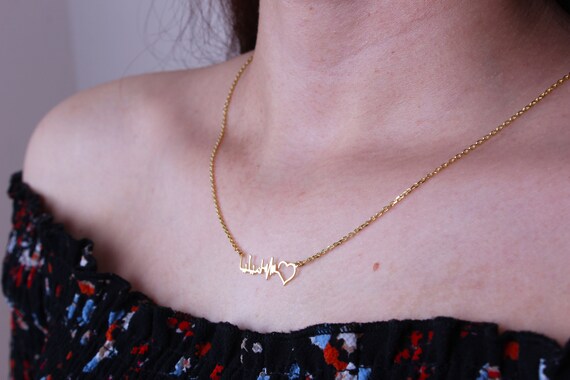 14K Solid Gold Arabic Heart Necklace 
