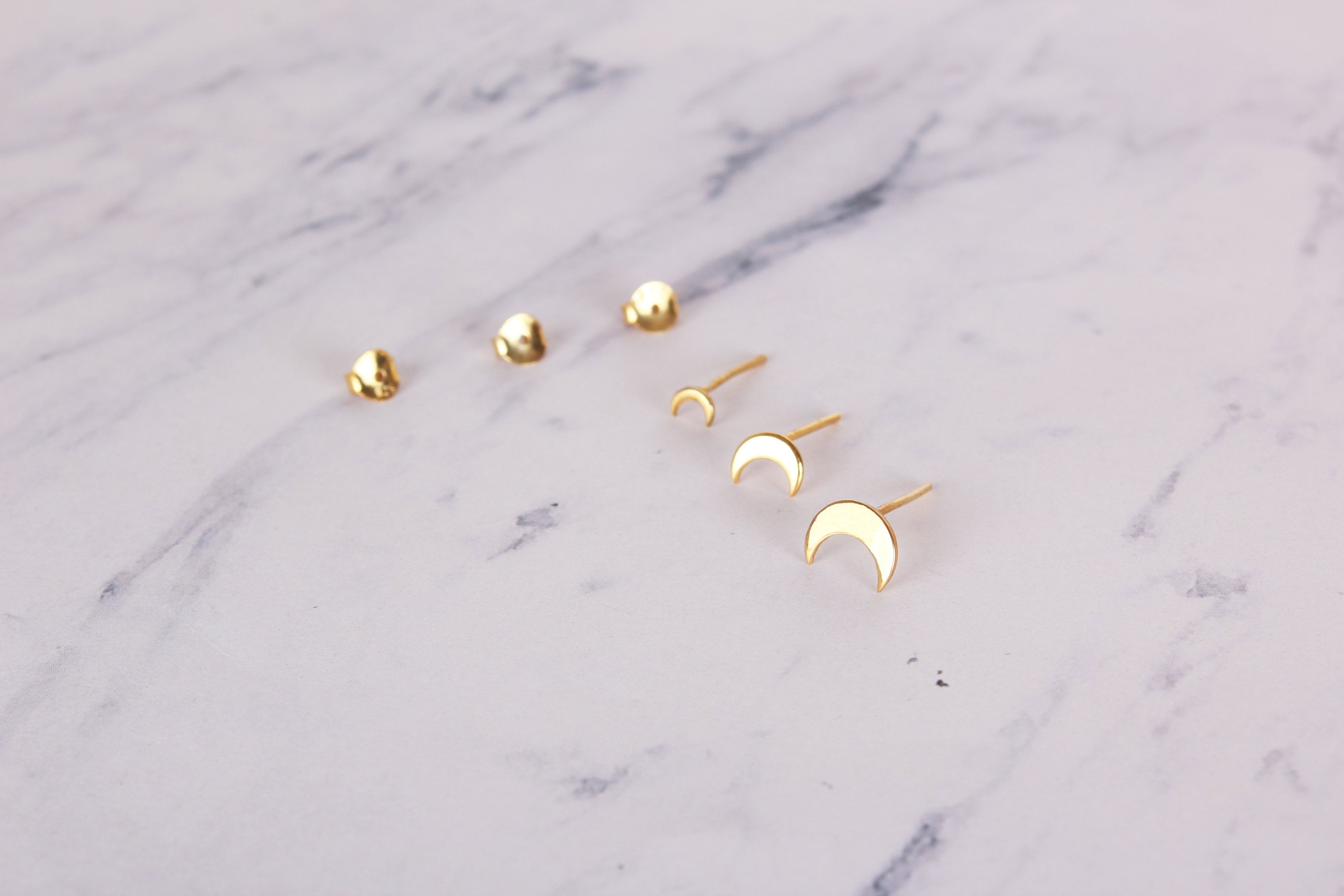 14K Solid Gold Moon Earrings Gold Crescent Moon Stud Etsy