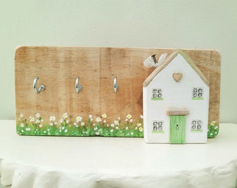 Daisy Cottage Handmade Wooden Key Holder Reclaimed Wood Key Hooks Home Gift