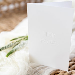 HER VOWS-kaart - kaart van 4 x 6 met envelop - blinde reliëfkaart (enkele kaart)