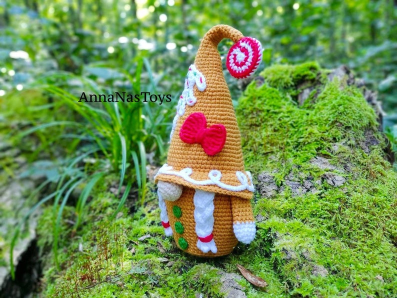 Christmas gnome(girl), Gingerbread gnome(girl) and gnome snowman, Crochet PDF pattern (English_US terms, German, Spanish, French, Dutch) image 10