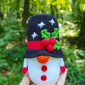 Gnome snowman,gnome deer,Christmas tree gnome,gnome Santa and gingerbread gnome,Crochet gnome pattern,Crochet PDF pattern English_US terms image 2