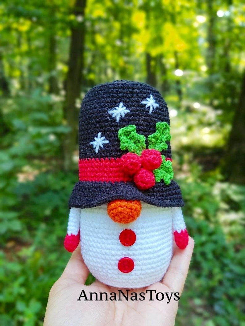 Gnome snowman,gnome deer,Christmas tree gnome,gnome Santa and gingerbread gnome,Crochet gnome pattern,Crochet PDF pattern English_US terms image 2