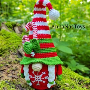 Christmas gnome girl, Crochet gnome amigurumi pattern, gnome Santa, Crochet PDF pattern English_US terms, Deutsch image 10
