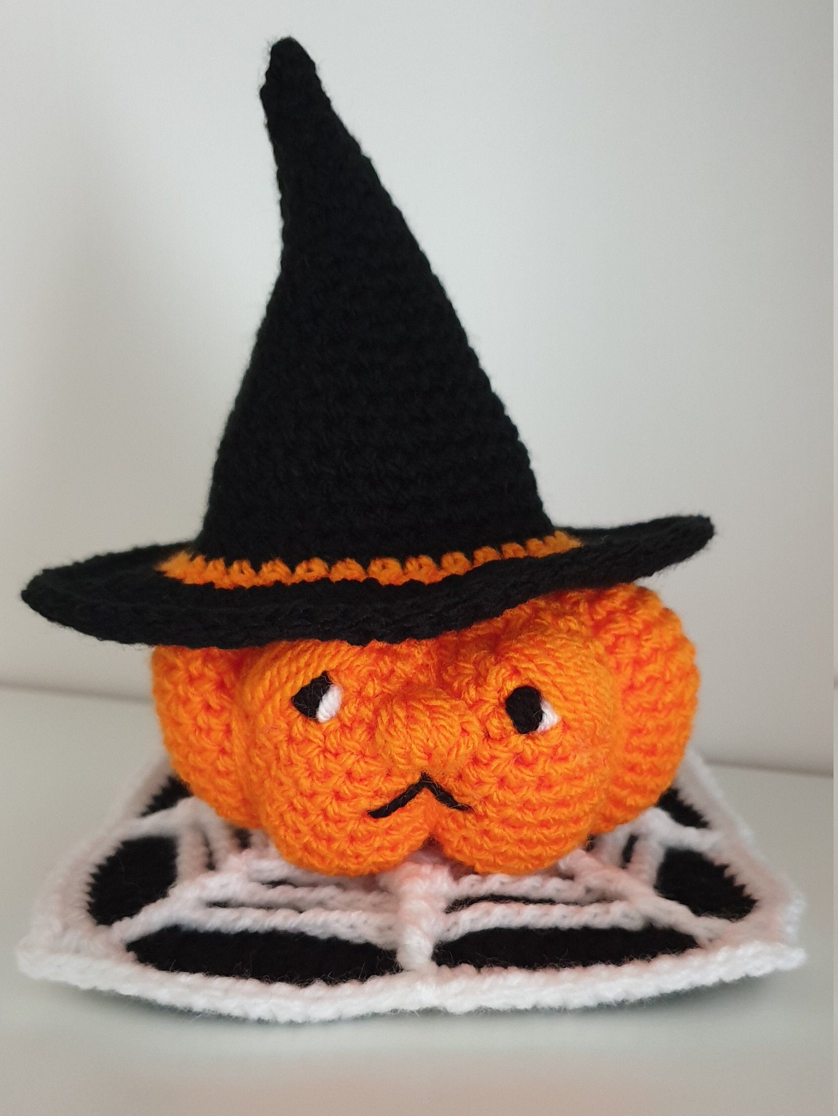 Set de Décoration Pour Halloween Au Crochet - Citrouille, Chapeau Sorcière, Toile d'araignée/Ornamen
