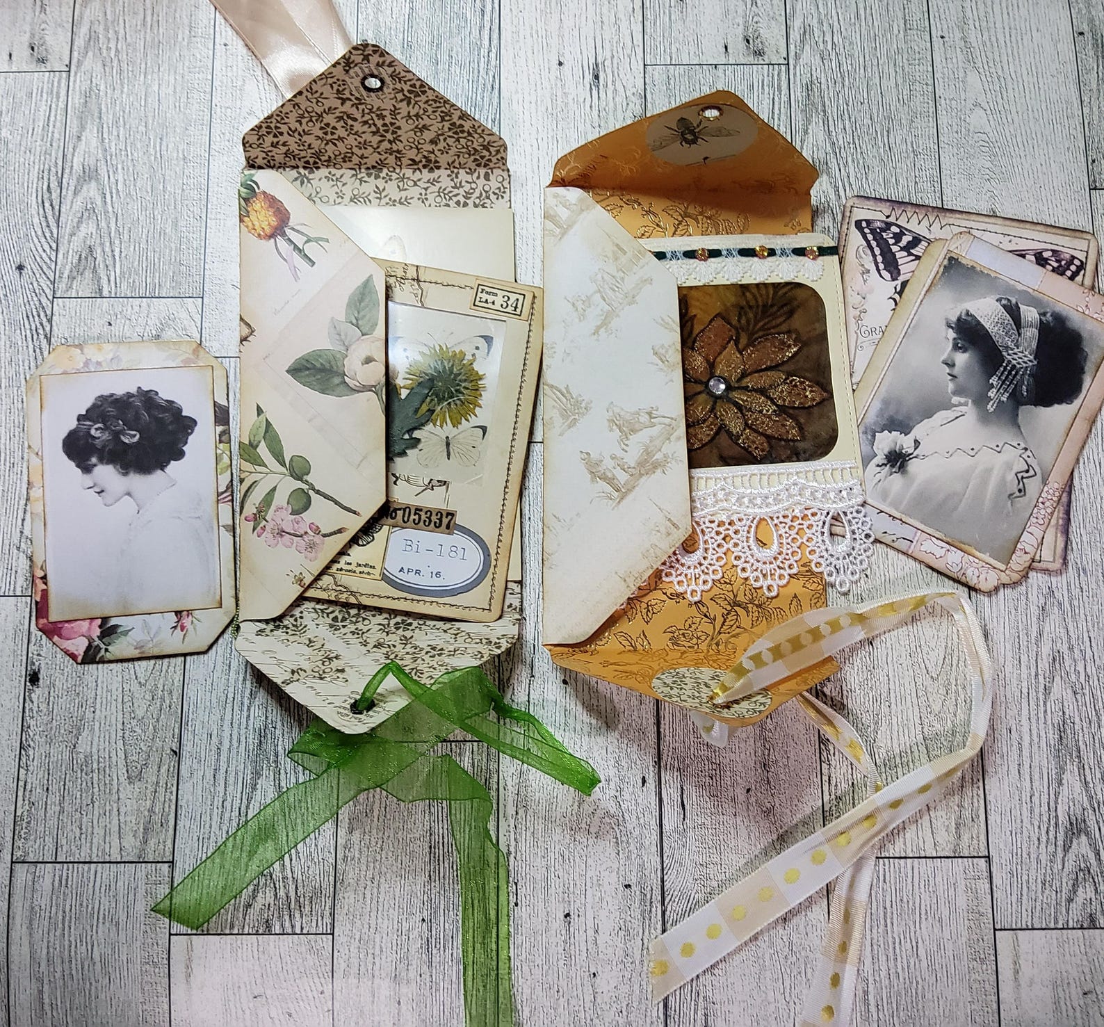 Altered Envelope Flip Folios, Set of 2 - Etsy