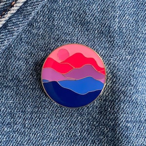 Pin de esmalte con la bandera bisexual sutil, bonito juego de pines, pin de solapa, pin de esmalte duro, regalo para ella, regalos de Navidad, pin de orgullo bisexual