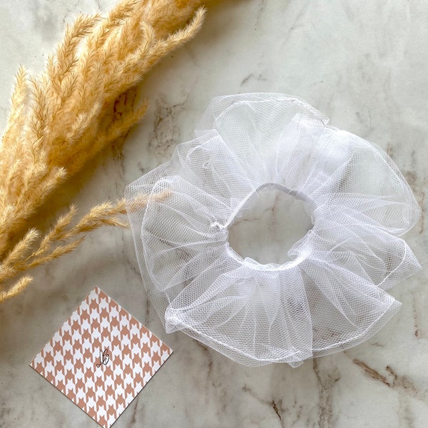 Scrunchie surdimensionné cheveux tulle blanc fait main