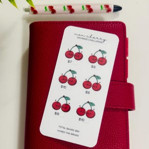 Mini défi économique Mon Cherry // Réutilisable et plastifié, papier cartonné brillant, enveloppes de billets à fermeture éclair, tracker perforé A6/A5