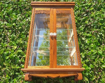 Small Curio Cabinet Style A & Glassed Display Cabinet Case Small Miniature Display Box Figure Display Case Antique Collectibles Dollhouse