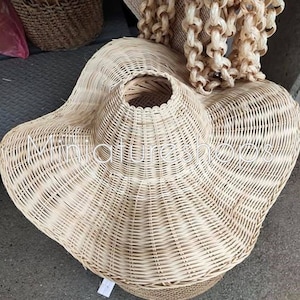 Rattan Ceiling Lampshade Hanging Wooden Pendant Light Shade Handmade Boho Chandelier Lamp Fixture Decor Home Restaurant Garden Hotel Resort