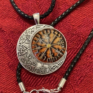 Vegvisir-Viking compass on leather cord