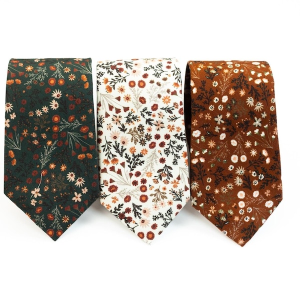 Wildflower Groomsmen Tie, Cream Cinnamon Dark Green Floral Necktie, Burnt Orange Wedding Tie, Terracotta Boho Tie, Fall Wedding tie Gift