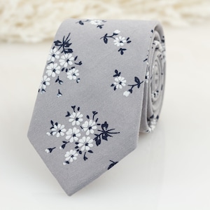 Groomsmen grey floral necktie, Grey and Navy Floral tie, Azazie steel grey floral necktie, Silver wedding tie, matching pocket square