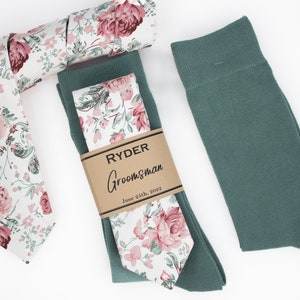 Dusty rose and sage floral tie, Groomsmen dusty rose floral tie, Solid sage/ Eucalyptus socks for Groomsmen, Dusty rose wedding tie