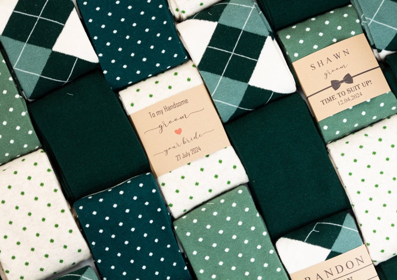 Groomsmen socks
Color is Emerald green, dark deep green.
Great for groomsmen gift or groomsmen proposal idea. These socks gift set will ensure your wedding party looks & feel at it best on big day while colors match with bridesmaids.