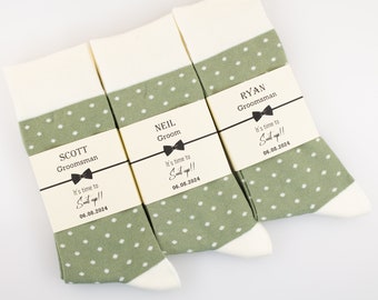 Groomsmen socks, Sage green and Ivory polka dot socks, Custom socks Labels, Personalized Groomsmen socks, Light green socks, Groomsmen gift