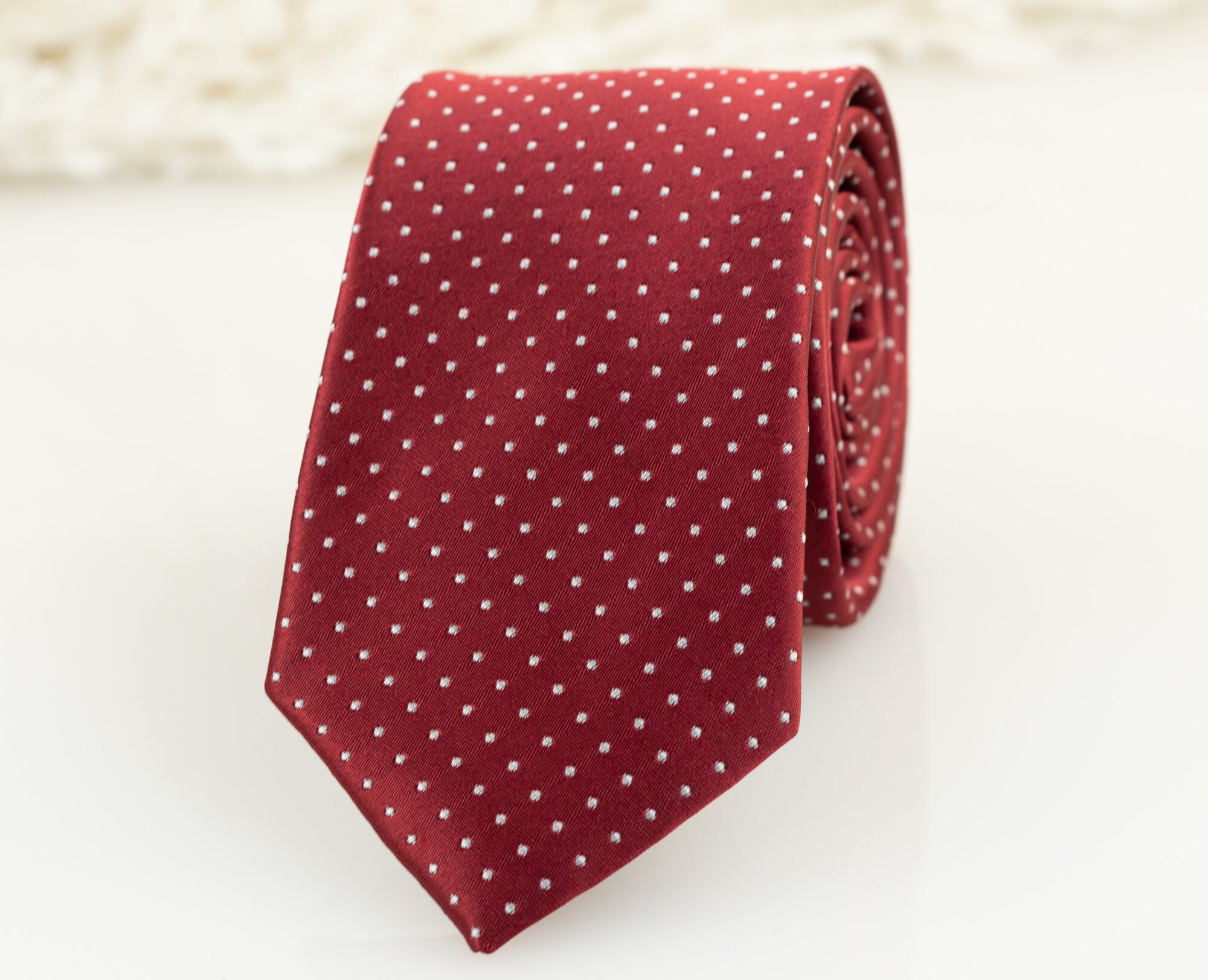 Burgundy polka dot tie, classic burgundy tie, Standard width burgundy tie, Burgundy wedding tie, Groomsmen tie