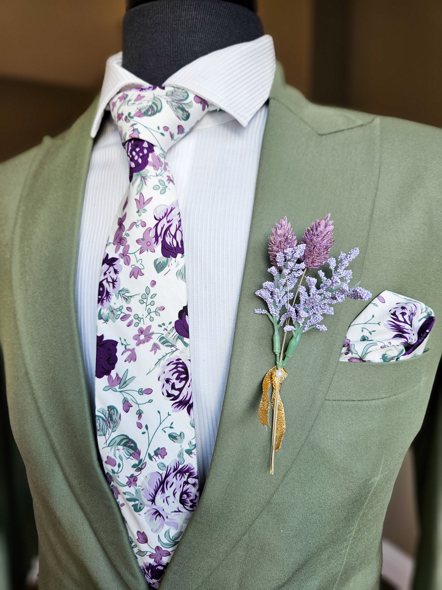 Watercolor Lavender Tie and Pocket Square Gift Set