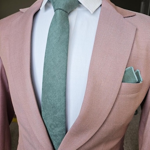 Eucalyptus green velvet tie, solid sage green tie, Men&#39;s green necktie, Dark sage necktie, sage wedding theme tie, groomsmen sage tie