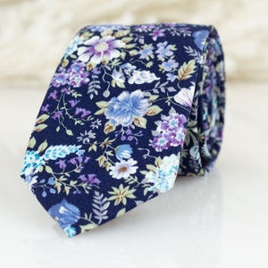 Navy floral tie with lavender, lilac and purple flowers, lavender floral wedding tie, Men floral necktie, Navy and purple floral tie