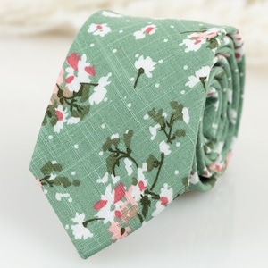 Dusty sage green floral tie, Sage green & blush floral tie, Groomsmen sage tie, bow tie, pocket square and matching kids bow tie