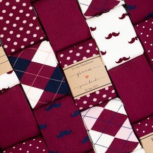 Groomsmen socks , Burgundy, Maroon, Wine color socks, Burgundy socks set, Groomsmen custom socks labels, Burgundy wedding theme, Men socks