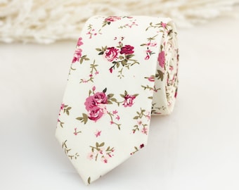 Cream, blush, dusty rose floral tie, Wedding necktie, Dusty rose and sage floral tie, Groomsmen necktie, bow tie, matching pocket square