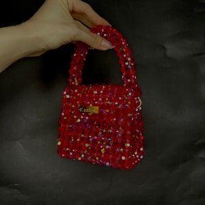 PRECIOSAの鮮やかなクリスタルABビーズバッグ：ハンドメイドの高級