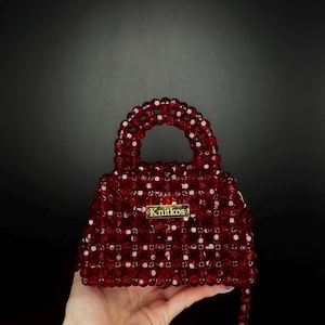 Kristall KNITKOS Perle CROSSBODY Burgund Tasche, Perlenumhängetasche, Frauen Bügeltasche, Perlentasche, Tasche Perlentasche, Kristallperlentasche,Rückenschultertasche,