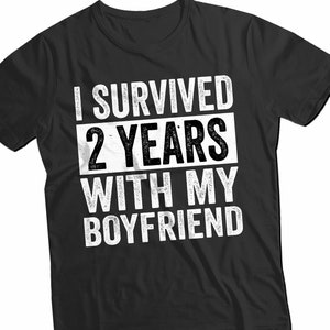 彼氏と2年間一緒に過ごしたTシャツ、彼女への記念日シャツ、彼への2周年記念ギフト、バレンタインデーのシャツ