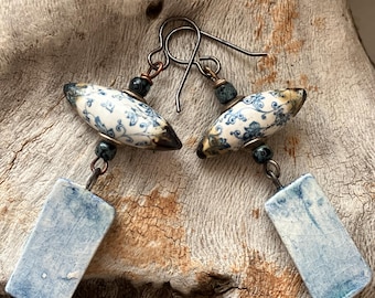 Ceramic earrings, artisan earrings.
